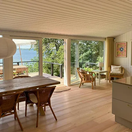 Summer House With Access To Roskilde Fjord Ferienhaus