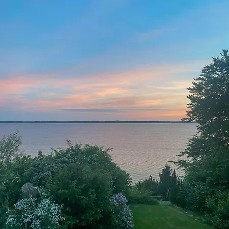 Summer House With Access To Roskilde Fjord Ferienhaus